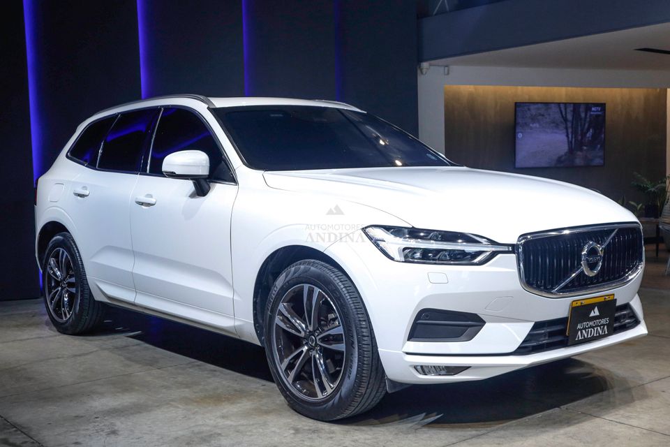 VOLVO XC60 T5 AWD MOMENTUM TP 2000CC T CT TC R18 2021 BLINDAJE 2+