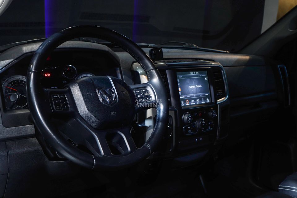 DODGE RAM 1500 TP 3600CC 4X2 2014