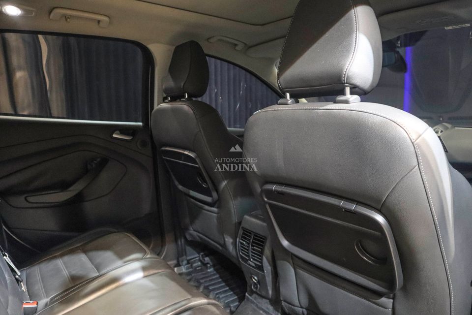 FORD ESCAPE TITANIUM TP 2000CC 4X2 2019
