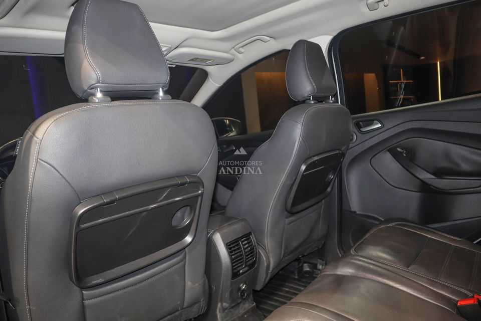 FORD ESCAPE TITANIUM TP 2000CC 4X2 2019