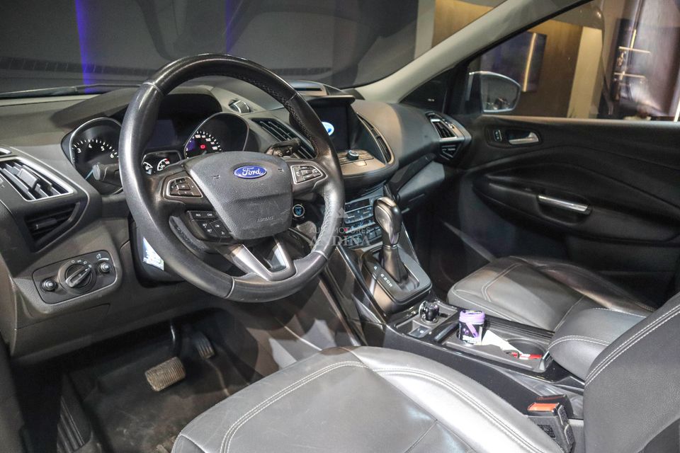 FORD ESCAPE TITANIUM TP 2000CC 4X2 2019