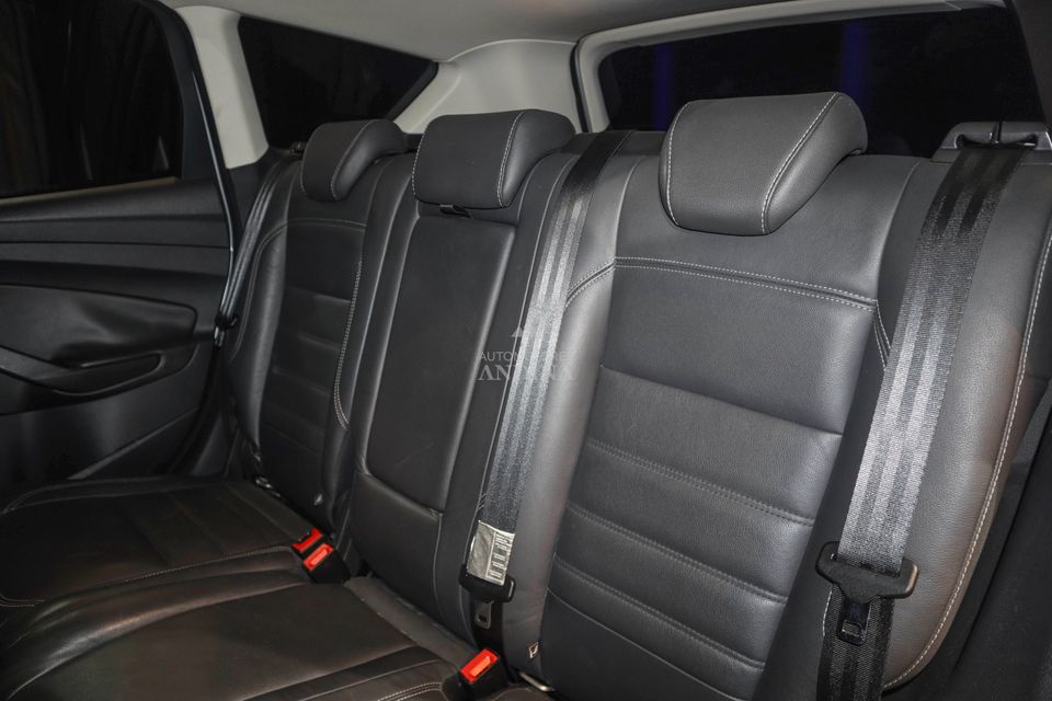 FORD ESCAPE TITANIUM TP 2000CC 4X2 2019