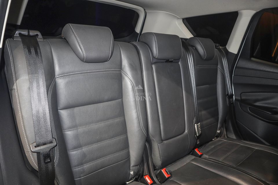 FORD ESCAPE TITANIUM TP 2000CC 4X2 2019