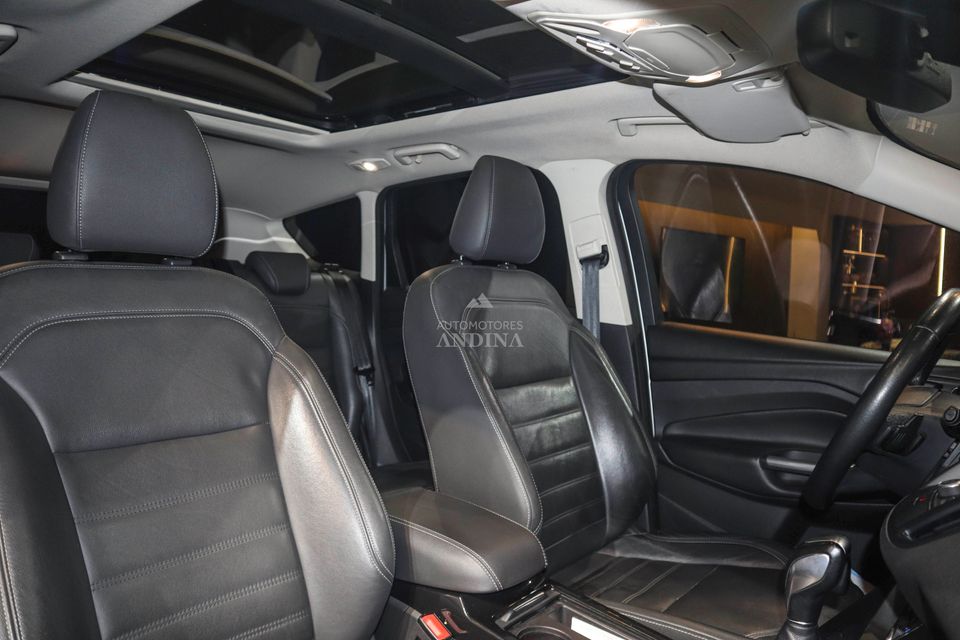 FORD ESCAPE TITANIUM TP 2000CC 4X2 2019