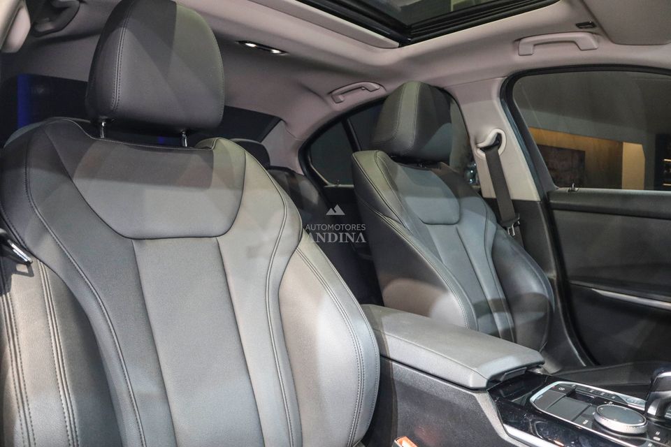 BMW 330I G20 SPORTLINE TP 2000CC T CT 2019