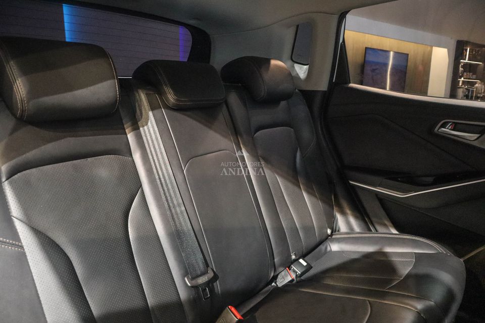 CHANGAN CS15 LUXURY PRO MT 1500CC AA 2AB ABS 2022