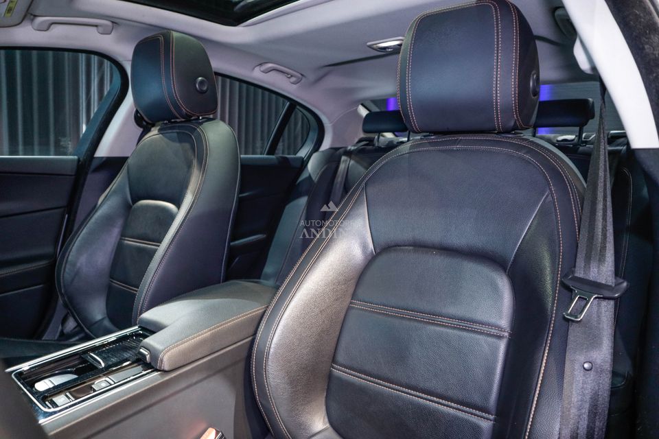 JAGUAR XE 2.0 I4 PRESTIGE TP 2000CC T CT TC 2019