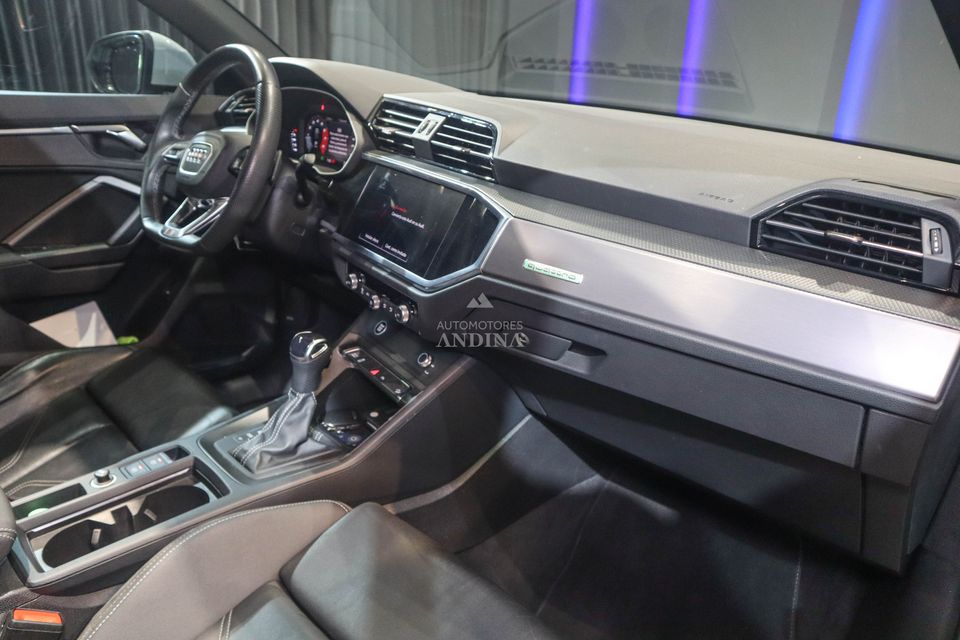 AUDI Q3 40 TFSI PROGRESSIVE TP 2000CC T CT TC 2022