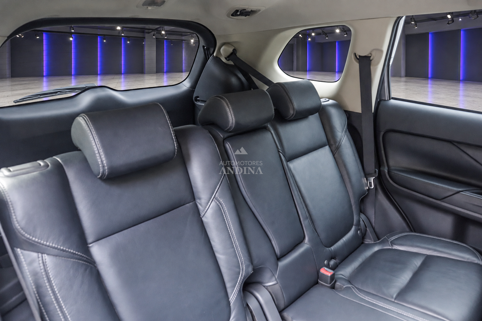 MITSUBISHI OUTLANDER KAITEKI FULL TP 2400CC 4X4 7PSJ 7AB CT TC 2023