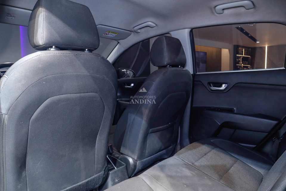 KIA RIO VIBRANT TP 1400CC 5P 2019