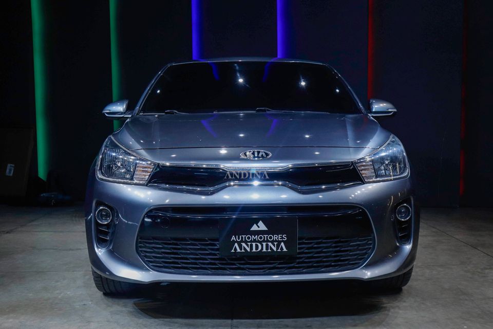KIA RIO VIBRANT TP 1400CC 5P 2019