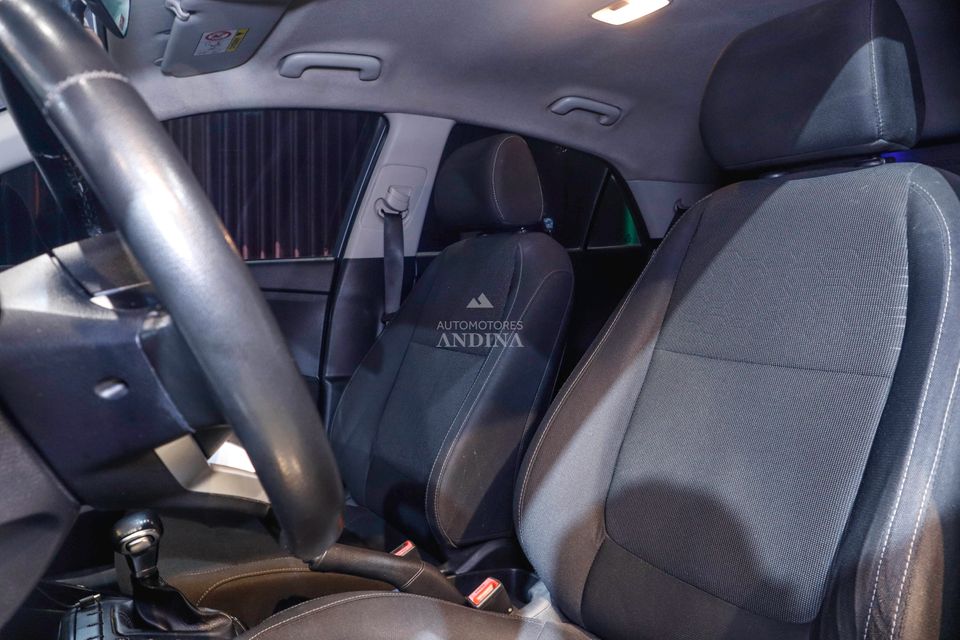 KIA RIO VIBRANT TP 1400CC 5P 2019