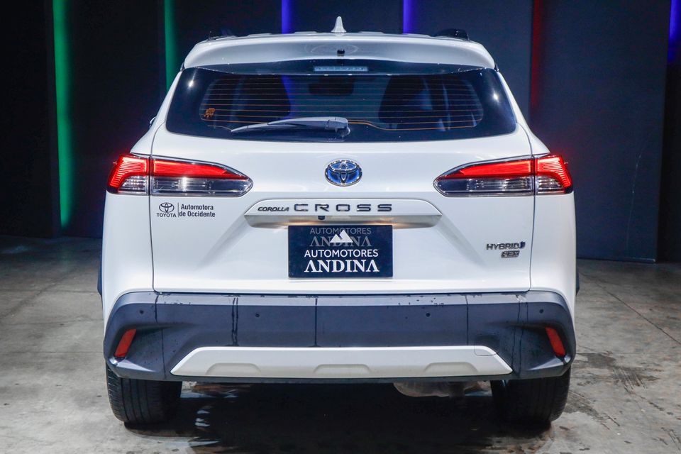 TOYOTA COROLLA CROSS SE-G HYBRID TP 1800CC 7AB 4X2 CT R18 2024