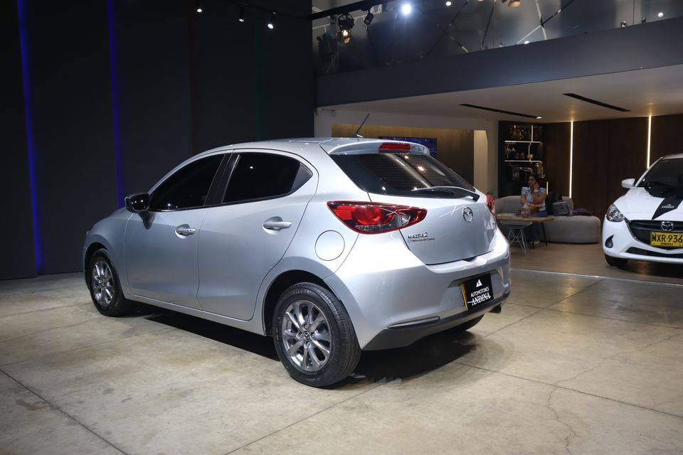 MAZDA 2 TOURING TP 1500CC 6AB 2021