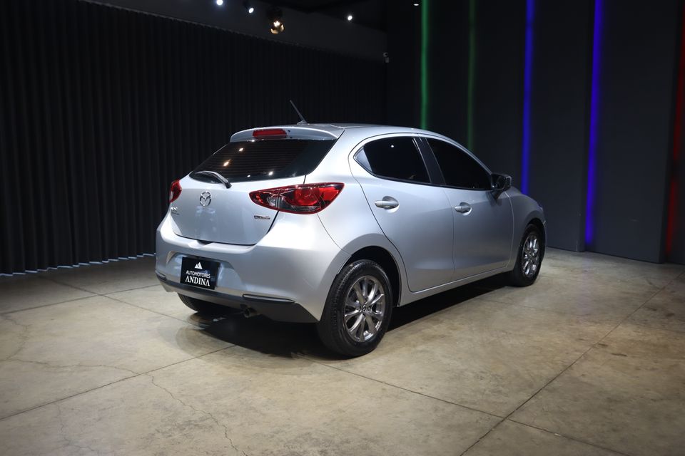 MAZDA 2 TOURING TP 1500CC 6AB 2021