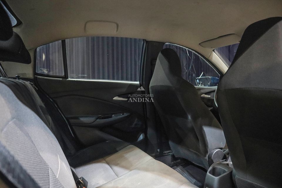 CHEVROLET ONIX LT MT 1000CC T 4P 6AB ABS 2022