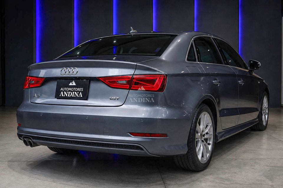 AUDI A3 8V SEDAN 1.8 TFSI AMBITION TP 1800CC T CT 2017