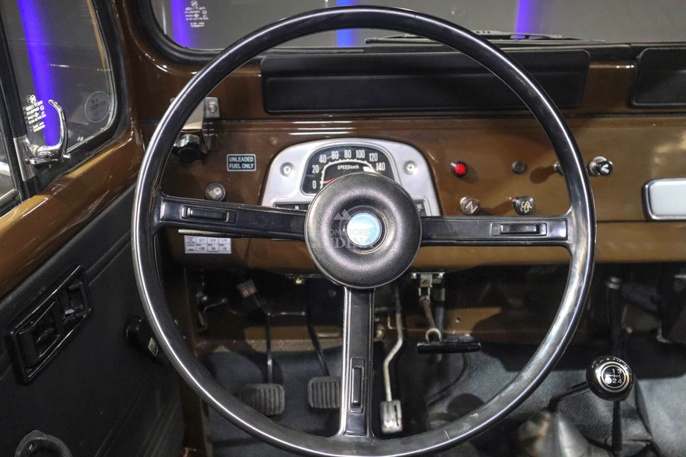 TOYOTA LAND CRUISER FJ40 MT 4200CC CORTO LONA 1977
