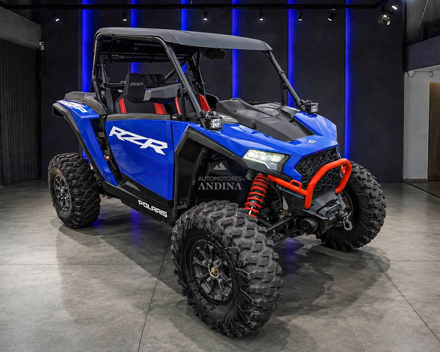 POLARIS RZR XP 1000 ULTIMATE 2025