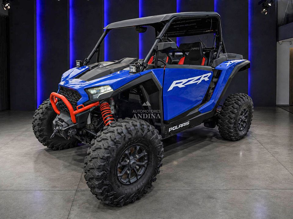 POLARIS RZR XP 1000 ULTIMATE 2025