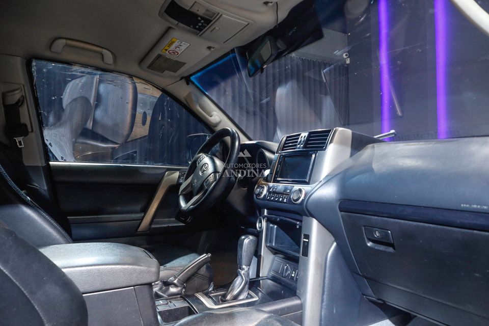 TOYOTA PRADO TX AMBISSION AT 4000CC 5P 2013