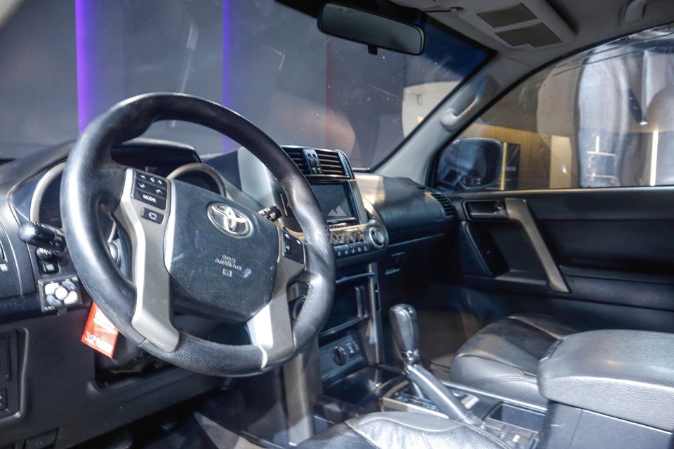 TOYOTA PRADO TX AMBISSION AT 4000CC 5P 2013