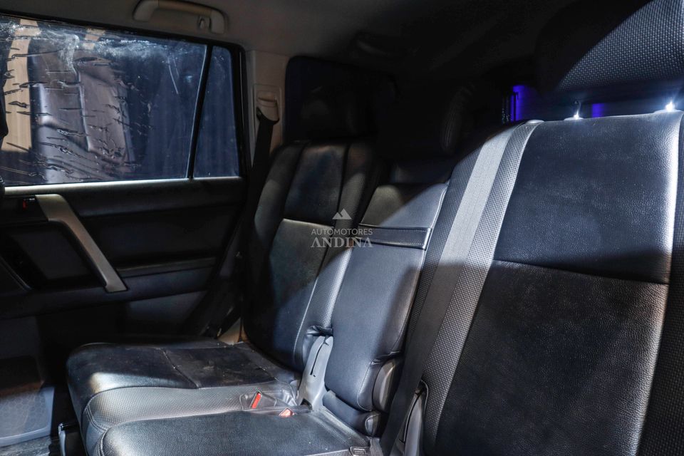 TOYOTA PRADO TX AMBISSION AT 4000CC 5P 2013