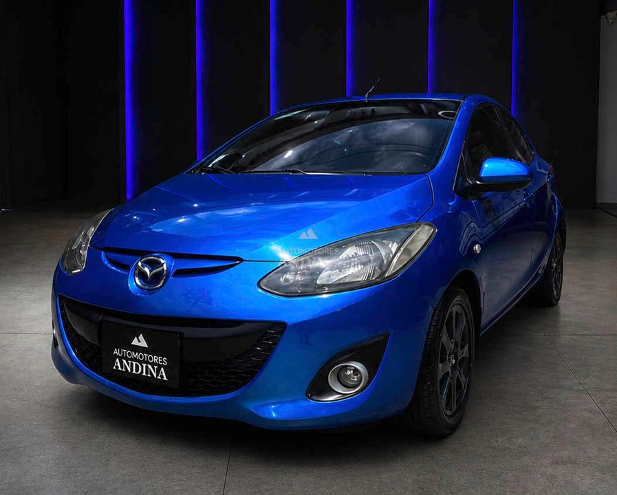 MAZDA 2 15HA1C AT 1500CC 5P 2013