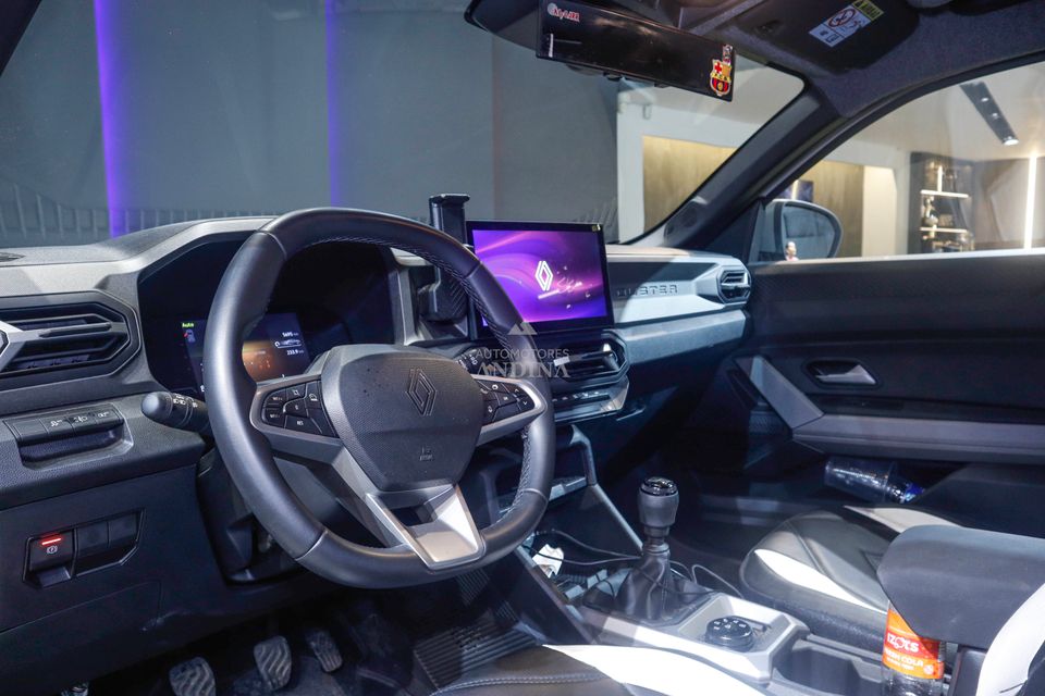 RENAULT DUSTER E-TECH TECHNO MT 1200CC 4X4 MHEV 2026