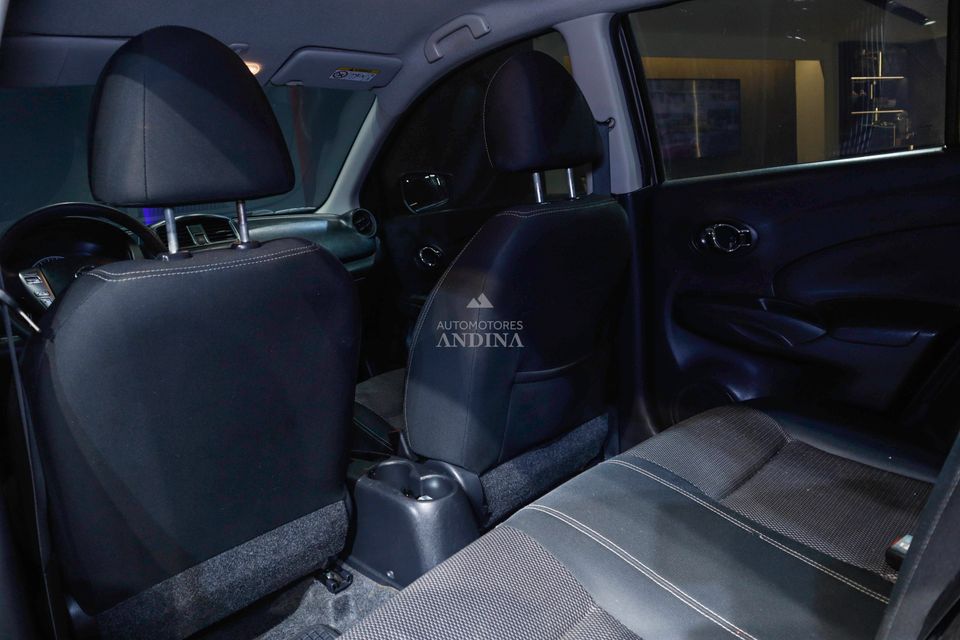 NISSAN VERSA ADVANCE AT 1600CC 2AB ABS 2019