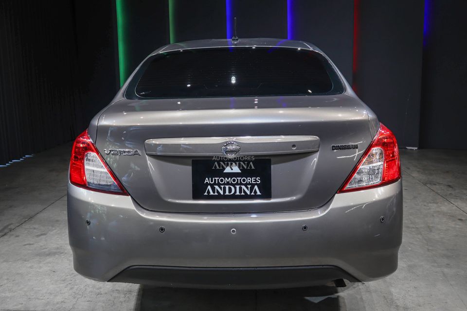 NISSAN VERSA ADVANCE AT 1600CC 2AB ABS 2019