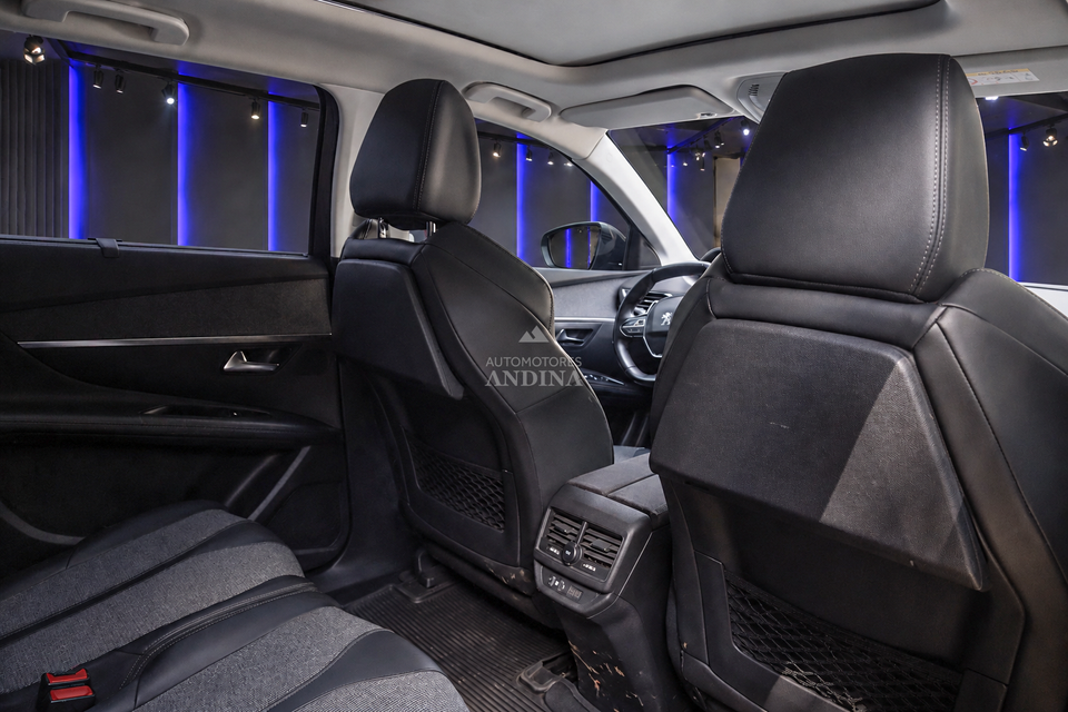 PEUGEOT 5008 ALLURE TP 1600CC T CT 2020