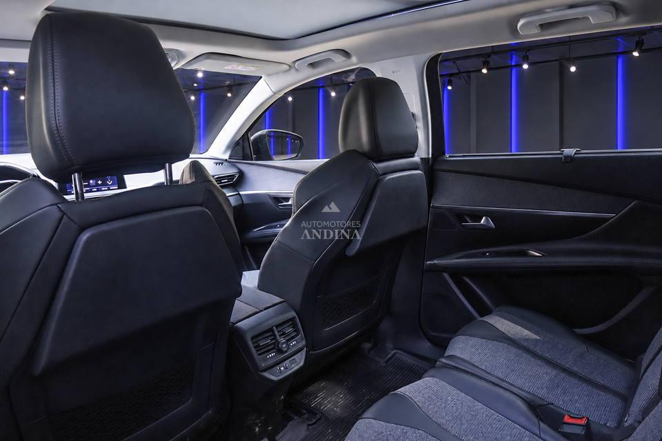 PEUGEOT 5008 ALLURE TP 1600CC T CT 2020
