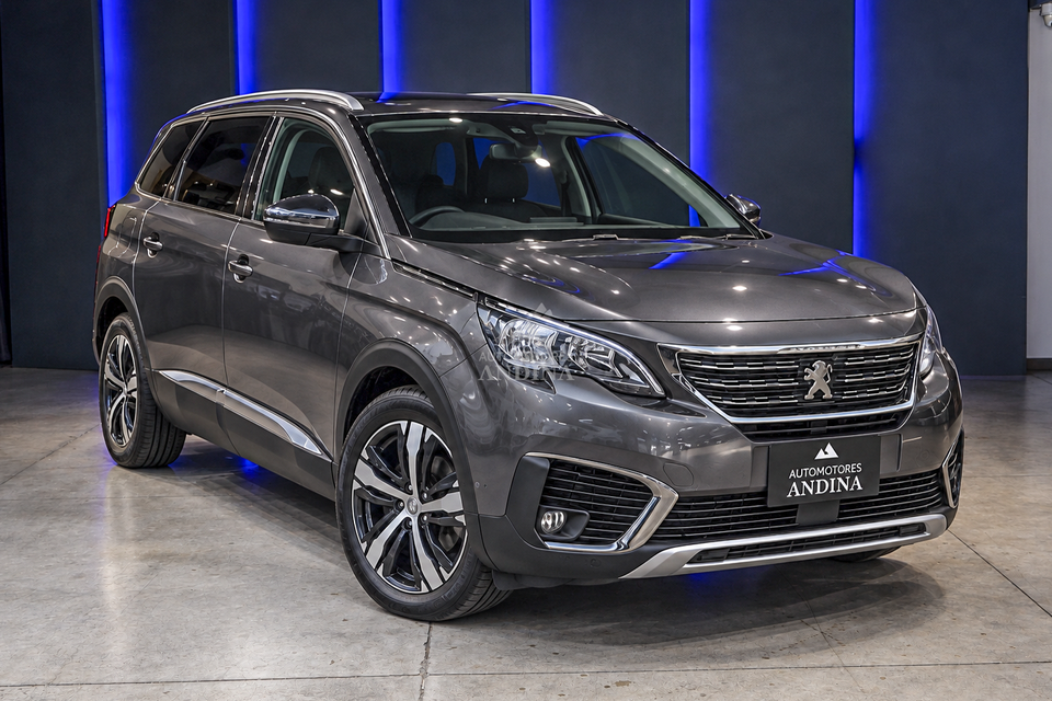 PEUGEOT 5008 ALLURE TP 1600CC T CT 2020