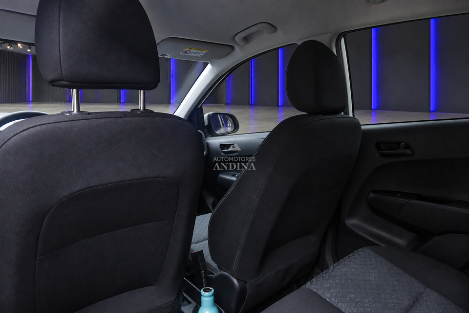 KIA PICANTO VIBRANT MT 1000CC 6AB ABS AA R14 2027