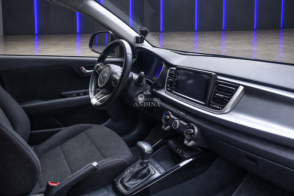 KIA RIO VIBRANT TP 1400CC 4P 2020