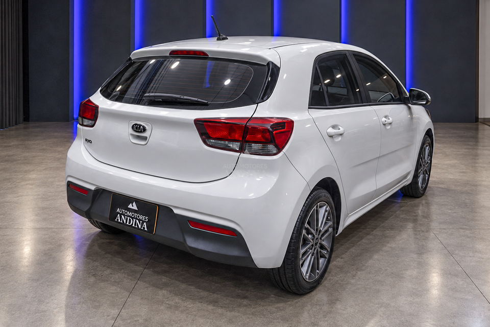 KIA RIO VIBRANT TP 1400CC 4P 2020