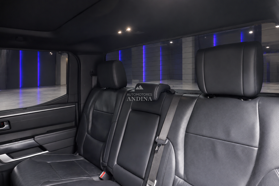 TOYOTA TUNDRA PLATINUM HYBRID AT 3500CC 4X4 T 2022