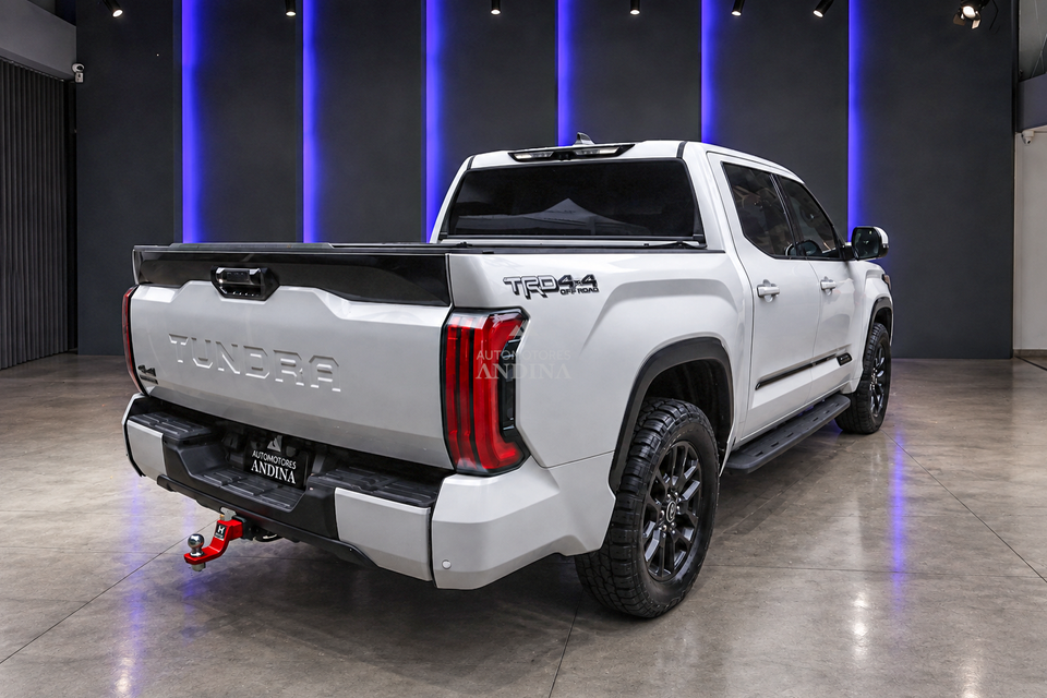 TOYOTA TUNDRA PLATINUM HYBRID AT 3500CC 4X4 T 2022