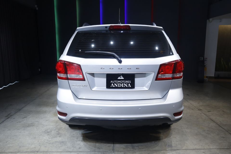 DODGE JOURNEY SE TP 2400CC 5PSJ 4X2 2014