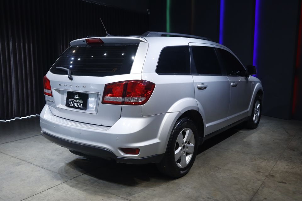 DODGE JOURNEY SE TP 2400CC 5PSJ 4X2 2014