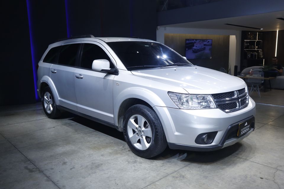 DODGE JOURNEY SE TP 2400CC 5PSJ 4X2 2014