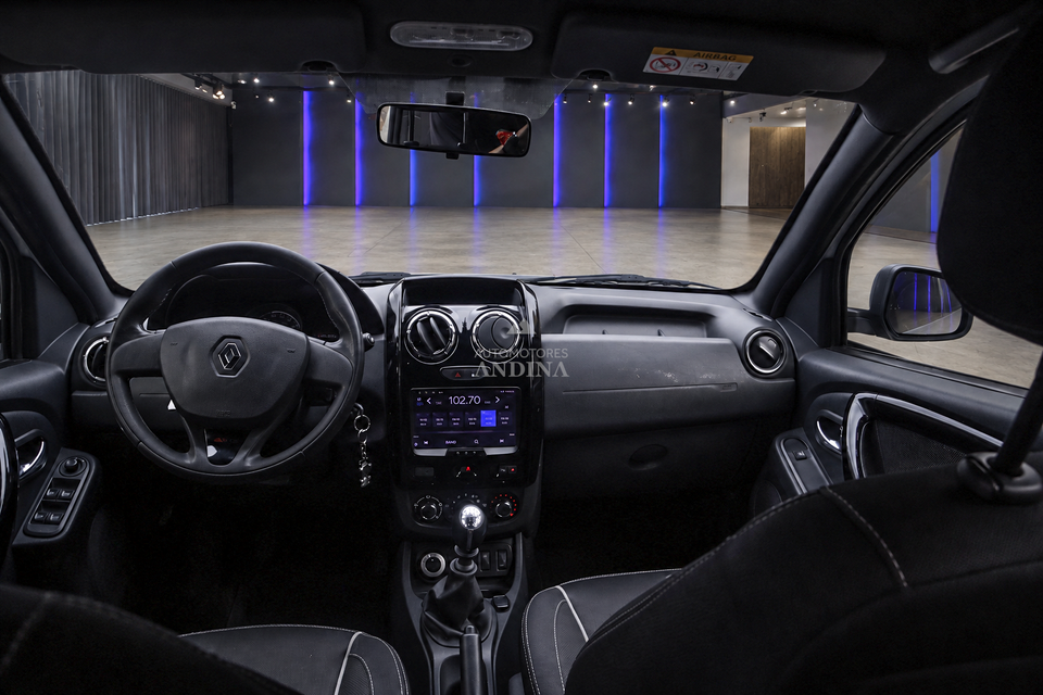 RENAULT DUSTER OROCH INTENS MT 2000CC 4X4 2AB 2020