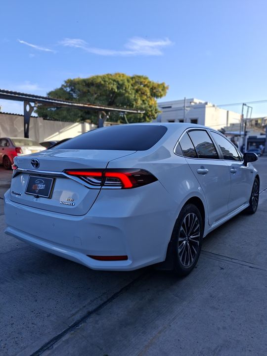 TOYOTA COROLLA SE-G HYBRID TP 1800CC 7AB ABS TC CT 2024