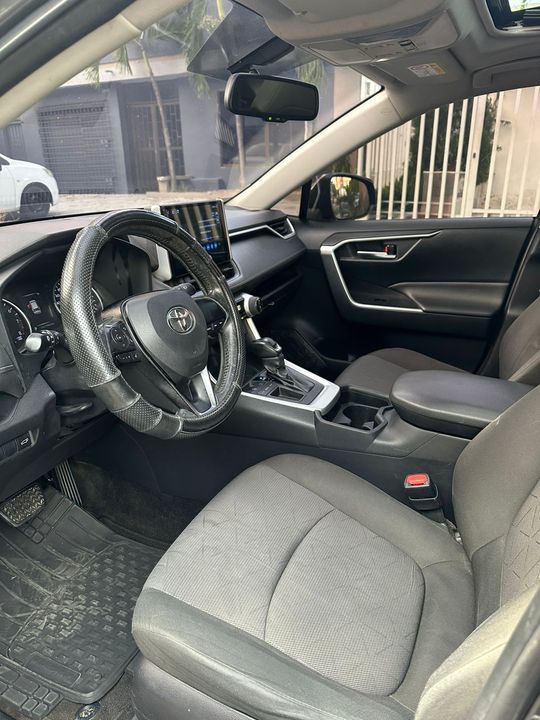 TOYOTA RAV4 2.0L TP 2000CC 4X2 7AB CT 2020