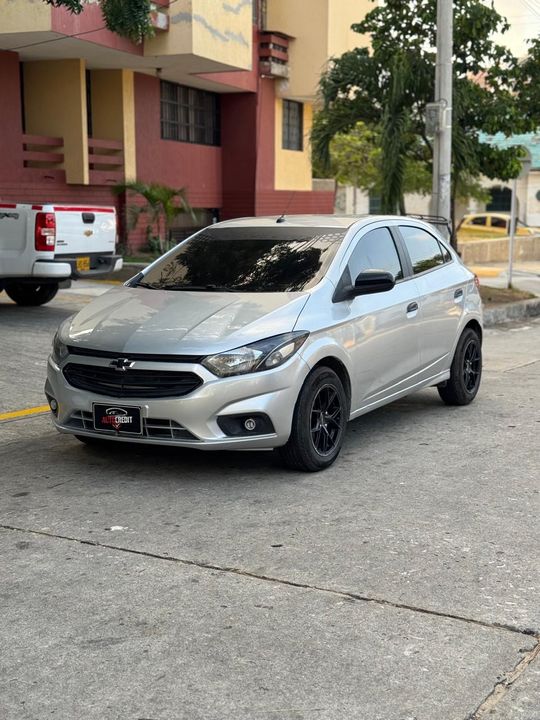 CHEVROLET JOY HATCHBACK MT 1400CC 5P 2AB ABS 2022