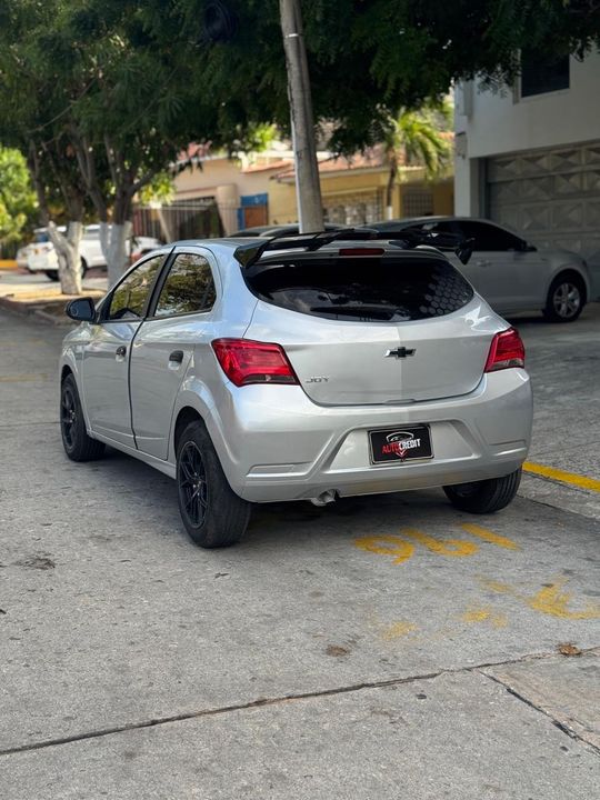 CHEVROLET JOY HATCHBACK MT 1400CC 5P 2AB ABS 2022