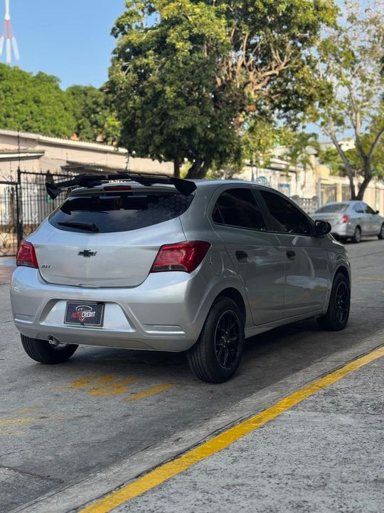 CHEVROLET JOY HATCHBACK MT 1400CC 5P 2AB ABS 2022