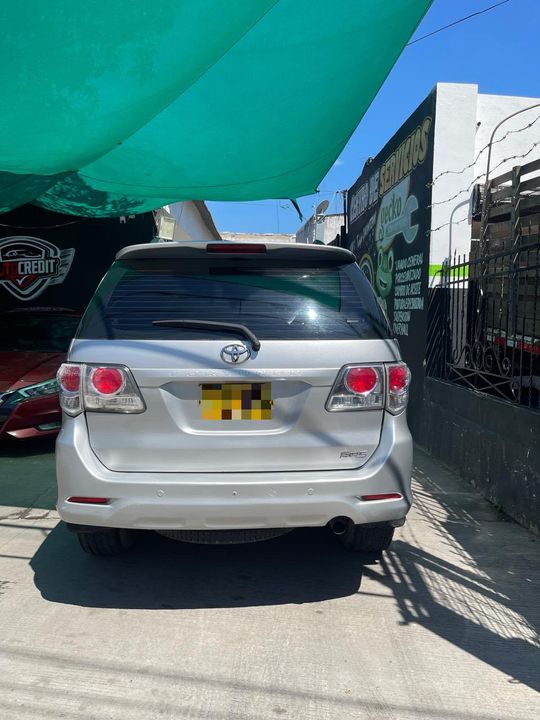 TOYOTA FORTUNER 2.7L MT 2700CC 4X2 2013