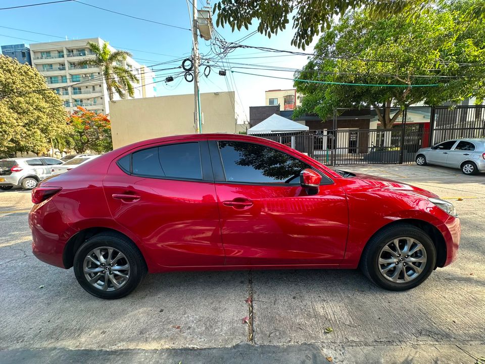 MAZDA 2 TOURING SEDAN TP 1500CC 6AB 2024